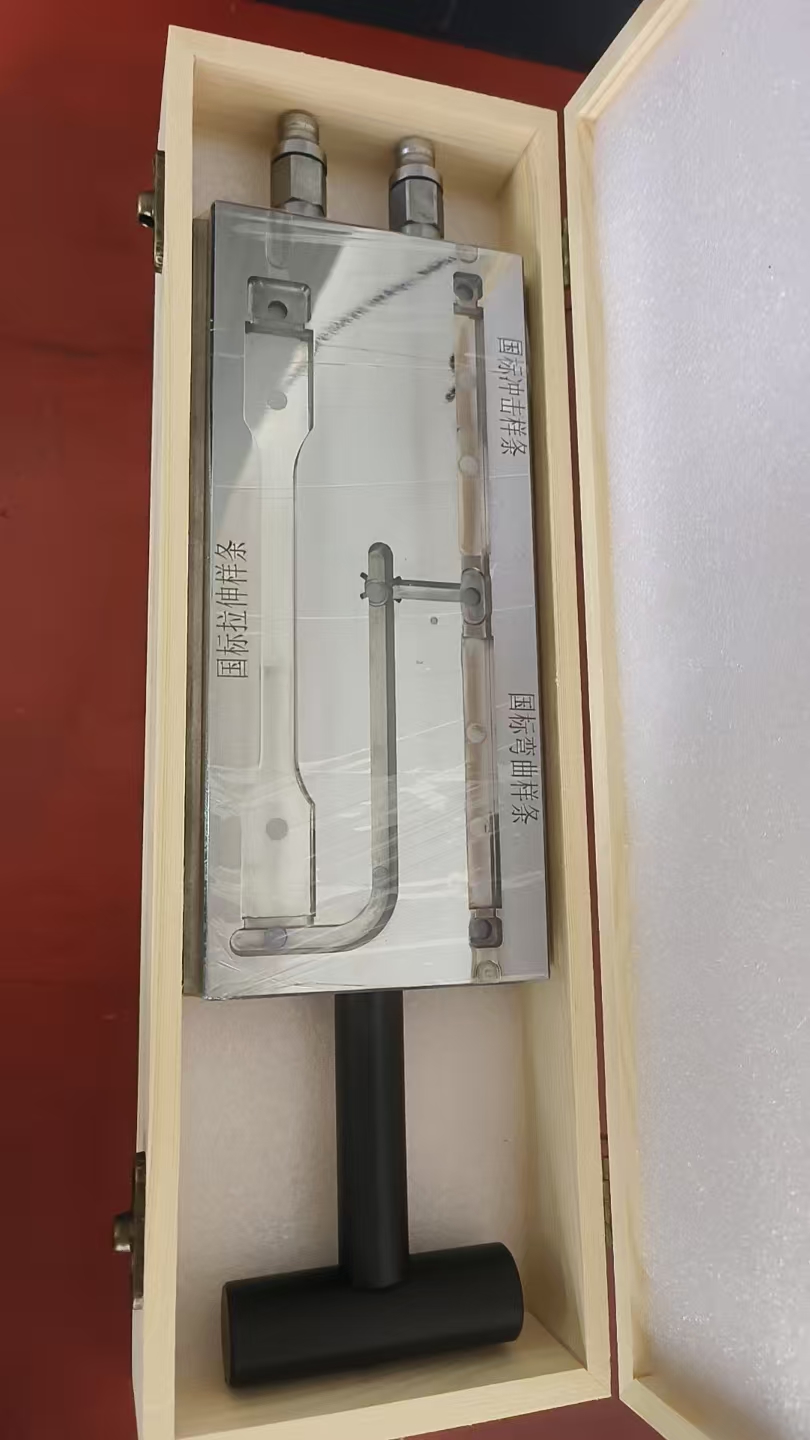 深圳色板模具
